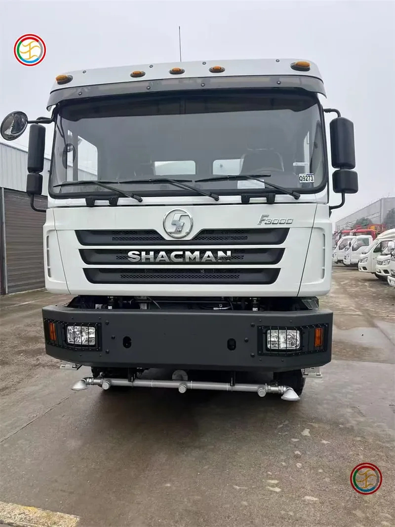 Shacman Water Tanker — White